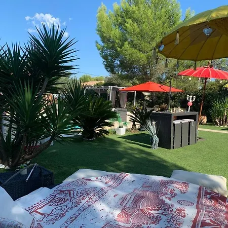 D'hotes Des Huppes B&B 님