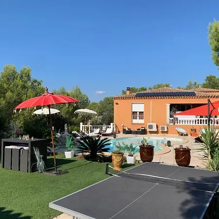 D'hotes Des Huppes 3*