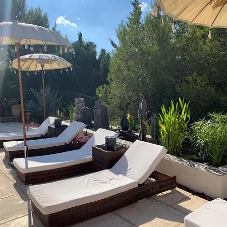 D'hotes Des Huppes B&B 3*