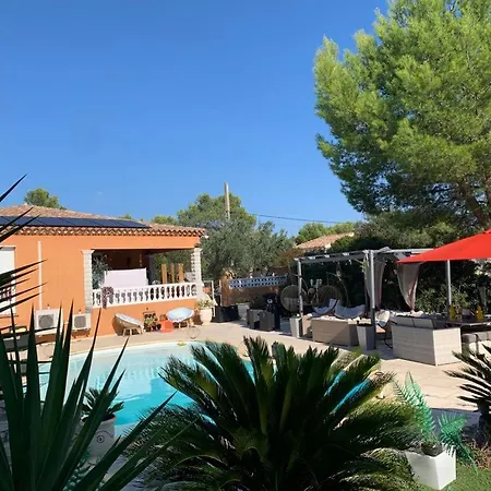 D'hotes Des Huppes B&B 님